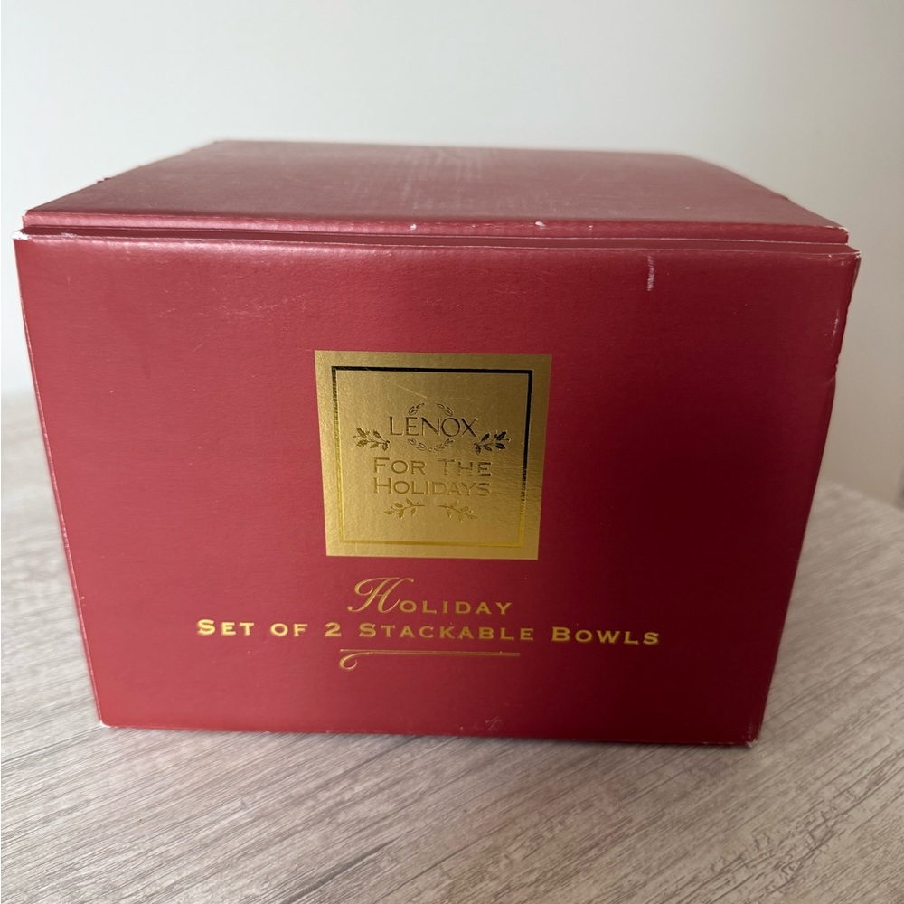 Lenox Holiday Red and Gold Bowl Set